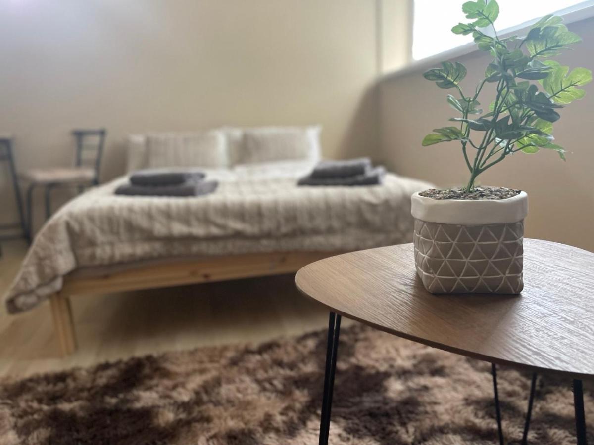 Garzon/ Studio Apartment Sahy 외부 사진